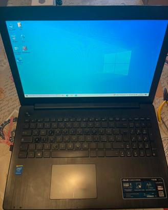 Pc portatile asus sonicmaster F553M