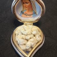 Rosario Medjugorje bianco con cuore