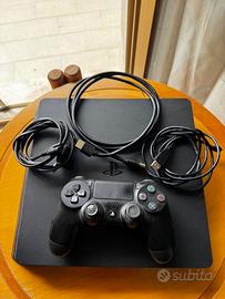Play Station 4 Slim