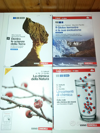 Libri scolastici di scienze