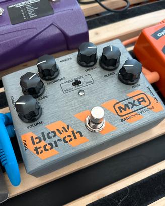 Pedale MXR blow torch