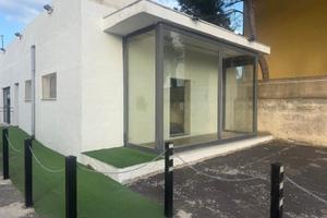 Rif.E06213| negozio siracusa