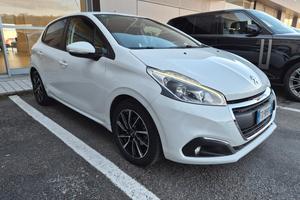 Peugeot 208 BlueHDi 75cv 5 porte