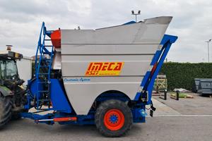 Vendemmiatrice usata Imeca HS 27