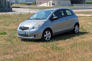 Toyota Yaris 1.4 D-4D 90 CV Diesel - Neopatentati