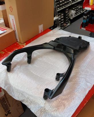 maniglione t max530 con piastra givi monokey usato