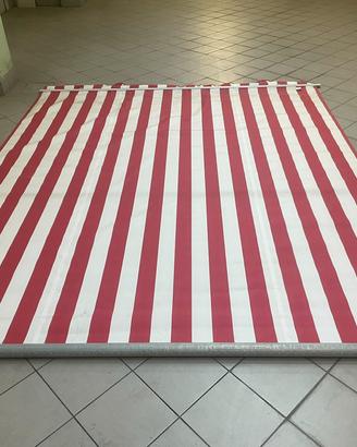 tenda a rullo per balcone