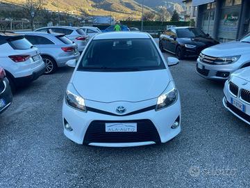 TOYOTA Yaris 1.5 Hybrid 5 porte Lounge