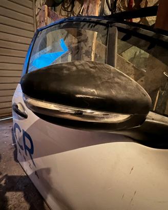 Porta anteriore destra peugeot 208