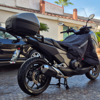 Honda Integra 750