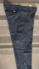 Pantaloni marca DicKies nero con tasche laterali