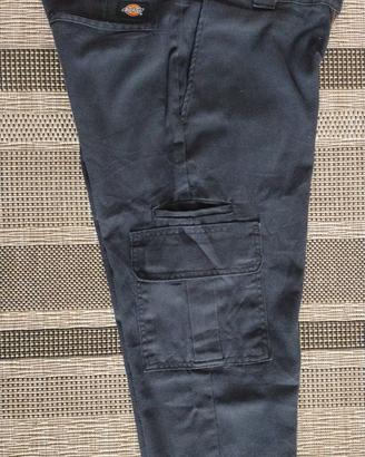 Pantaloni marca DicKies nero con tasche laterali