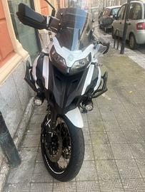 Benelli Trk 502x