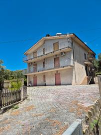 Appartamento con giardino