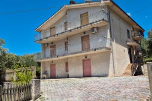 Appartamento con giardino