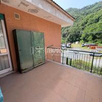 Trilocale con terrazzo e posto auto