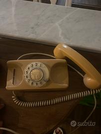 Telefono antico