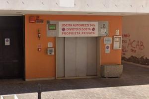 Box / Garage di 11 m² a Rimini