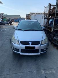 Ricambi Suzuki SX4 - Veicolo per ricambi