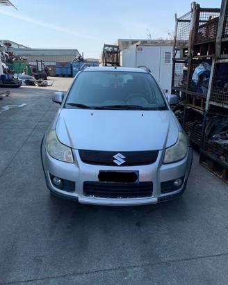 Ricambi Suzuki SX4 - Veicolo per ricambi