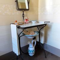 Toilette consolle fatta a mano ferro / marmo