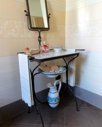 Toilette consolle fatta a mano ferro / marmo