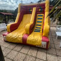 Scivolo gonfiabile professionale 4x3x3 in pvc