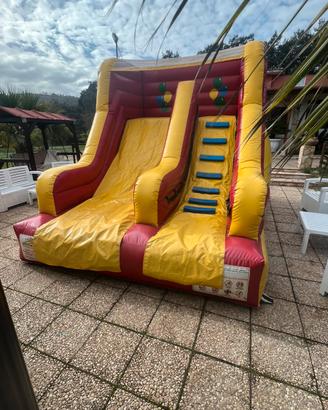 Scivolo gonfiabile professionale 4x3x3 in pvc