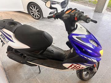Scooter Yamaha Areox 50 Valentino Rossi