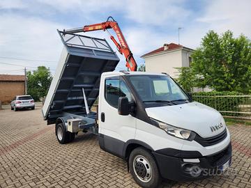 Iveco Daily  35C14 ribaltabile con gru