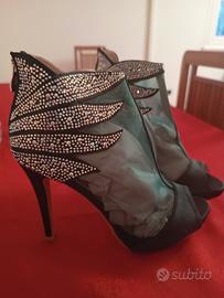 Scarpe nuove donna con tacco alto