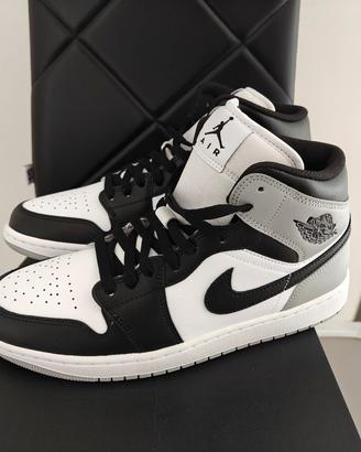 Nike Air Jordan AJ1 Mid