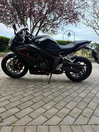 Honda Cbr 650r