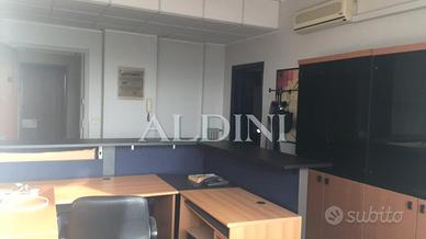 00818 Prestigioso ufficio