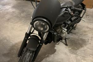 Honda Hornet - Scramble Cafe Racer