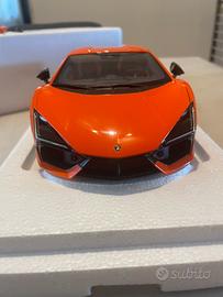Lamborghini Revuelto LCDmodel 1/18