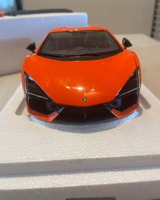 Lamborghini Revuelto LCDmodel 1/18