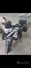 Moto Benelli TRK 502