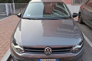 VOLKSWAGEN Polo 5ª serie - 2010