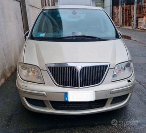 lancia phedra anno 2005