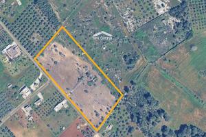 Terreno con fabbricato a Castrignano de' Greci