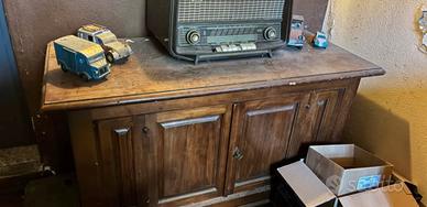 Credenza vintage in legno