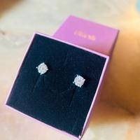 Orecchini di diamanti