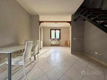 3 LOCALI A MONTEROTONDO