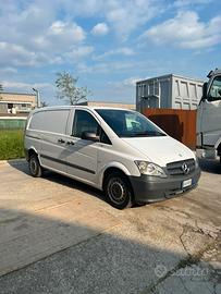 Mercedes vito 2.2 CDI 113 EURO 5 manuale