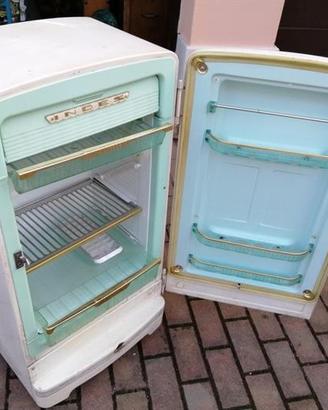 Frigorifero vintage modello Indesit