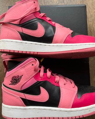 Nike Air Jordan 1MD (Gs)