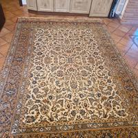 Grande tappeto persiano