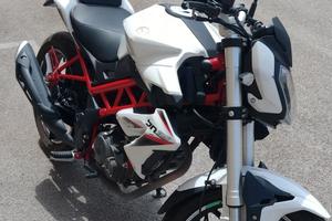 Benelli BN 125 