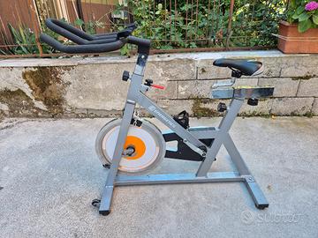 Spinning spin bike 